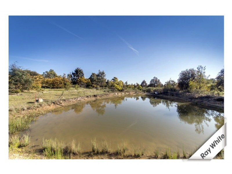 110 Hogan Drive, Wamboin NSW 2620