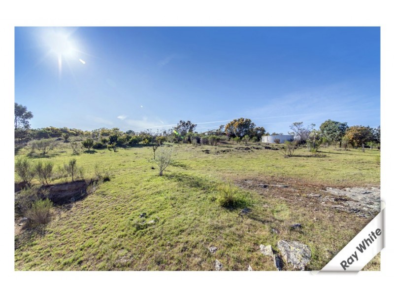 110 Hogan Drive, Wamboin NSW 2620