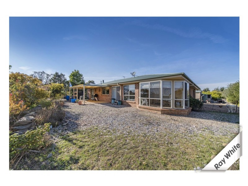 110 Hogan Drive, Wamboin NSW 2620
