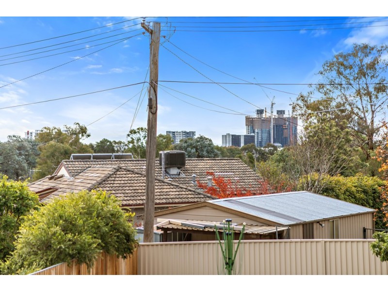 62 Lachlan Street, Macquarie ACT 2614