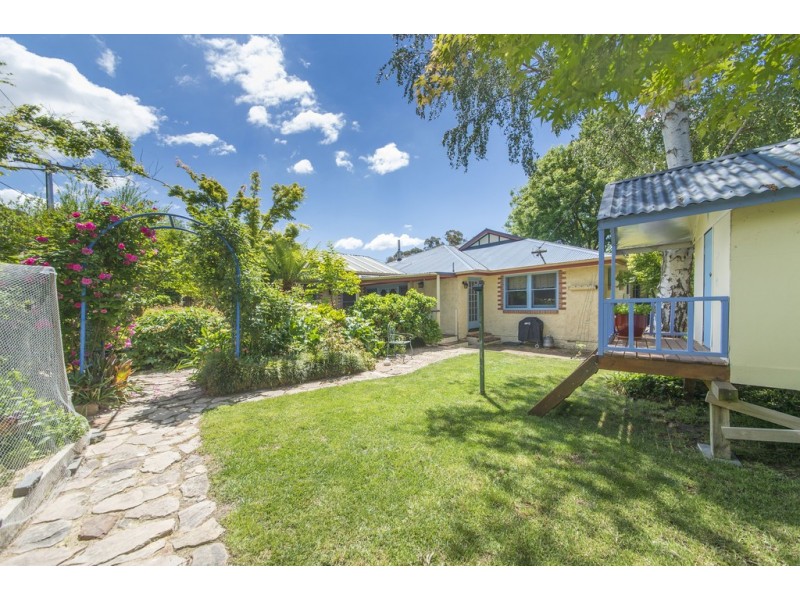 7 Aston Crescent, Cook ACT 2614