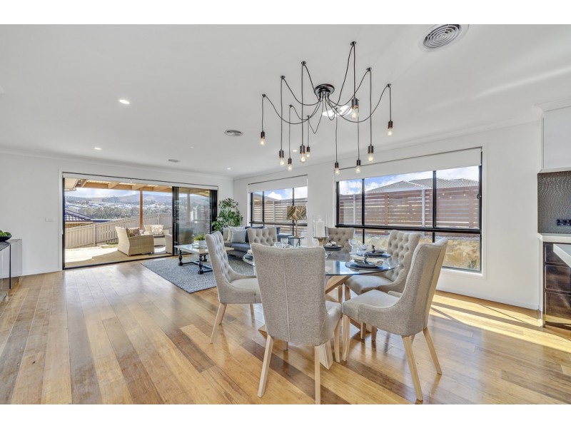 10 Anakie Court, Ngunnawal ACT 2913