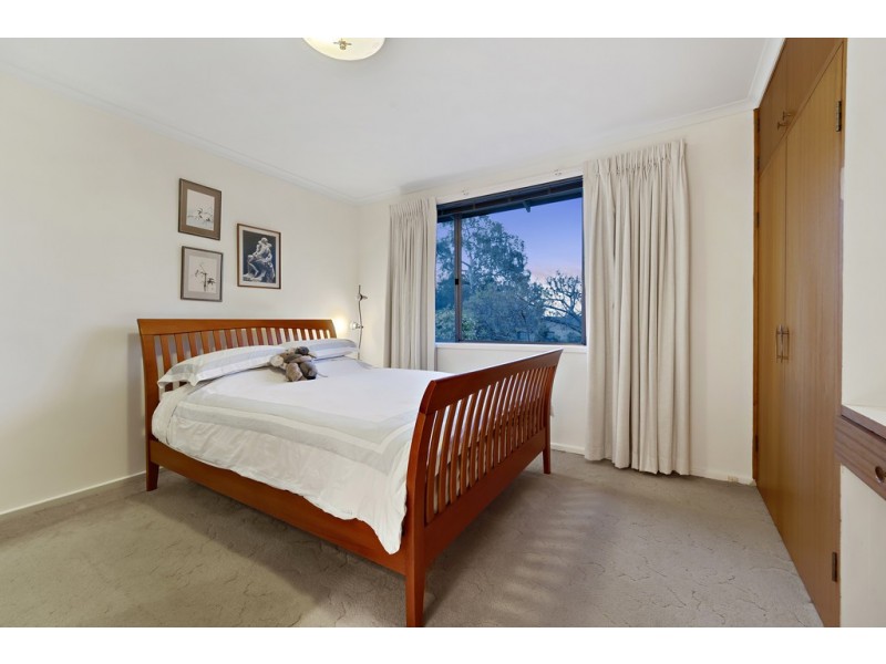 102 Shumack Street, Weetangera ACT 2614