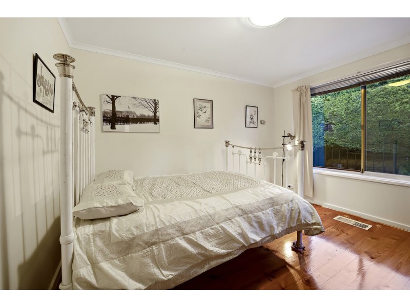 102 Shumack Street, Weetangera ACT 2614