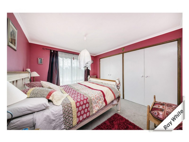 6 Southam Place, Holt ACT 2615