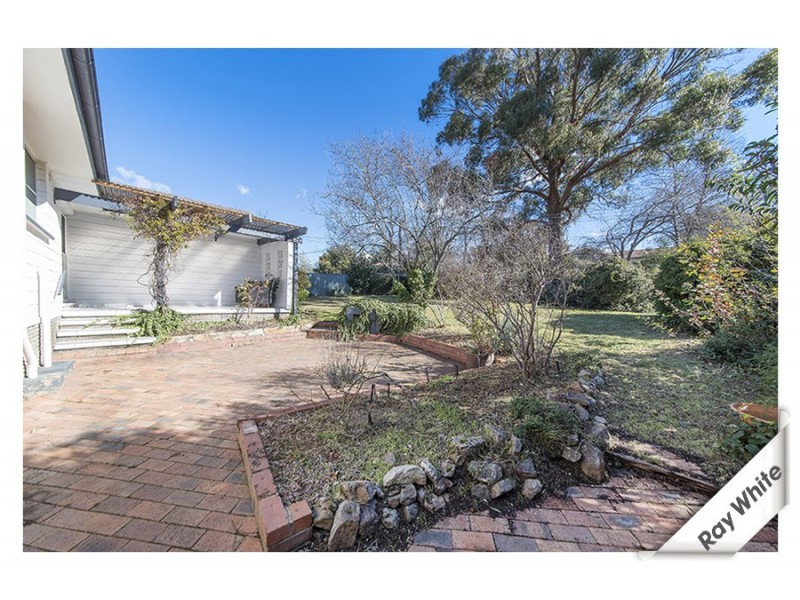 8 Mayo Street, Weetangera ACT 2614