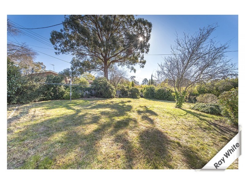 8 Mayo Street, Weetangera ACT 2614