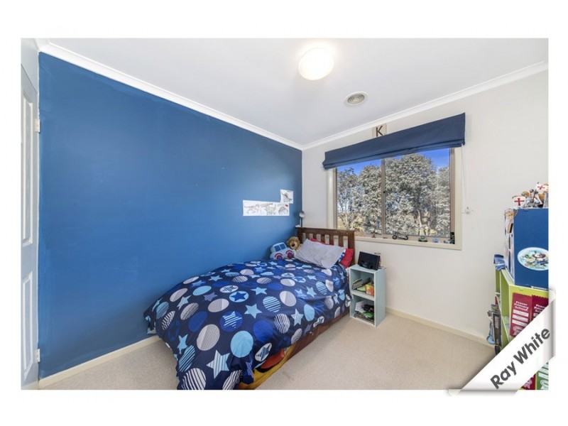 18 Grove Place, Dunlop ACT 2615