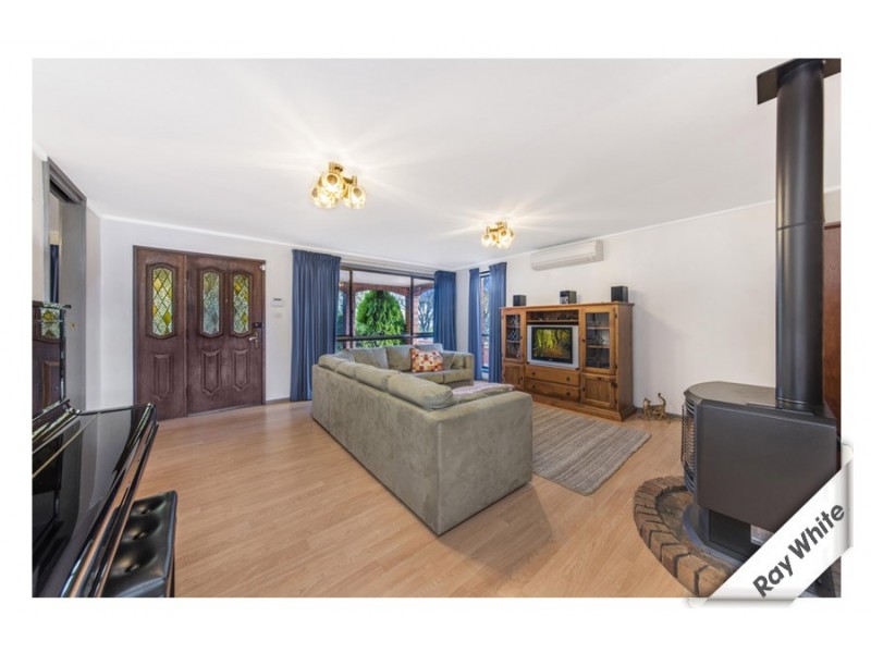 4 Cazaly Close, Holt ACT 2615