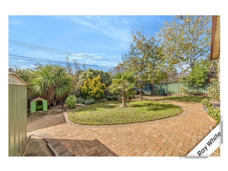 4 Cazaly Close, Holt ACT 2615