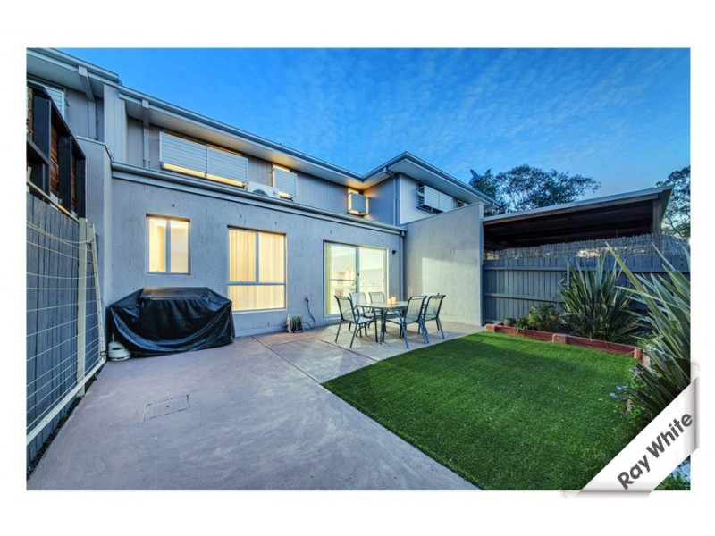 2/6 Clark Close, Spence ACT 2615