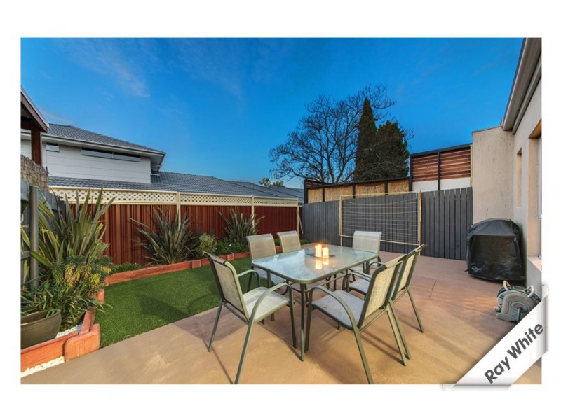 2/6 Clark Close, Spence ACT 2615