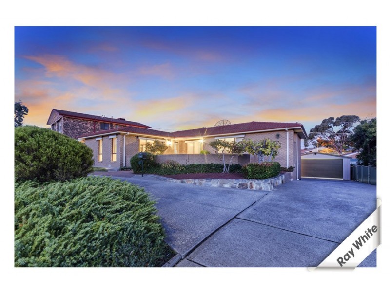 7 Vagabond Crescent, Mckellar ACT 2617
