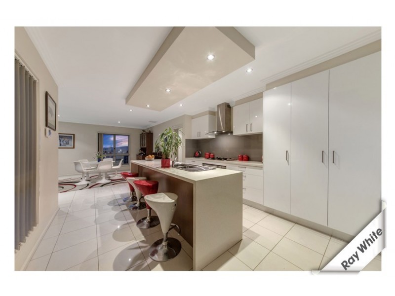 10 Winchester Street, Casey ACT 2913