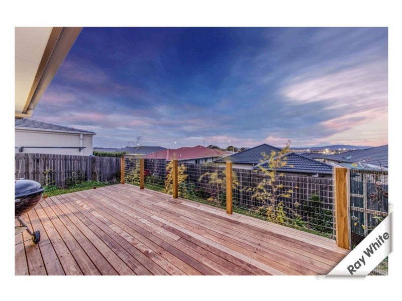 10 Winchester Street, Casey ACT 2913