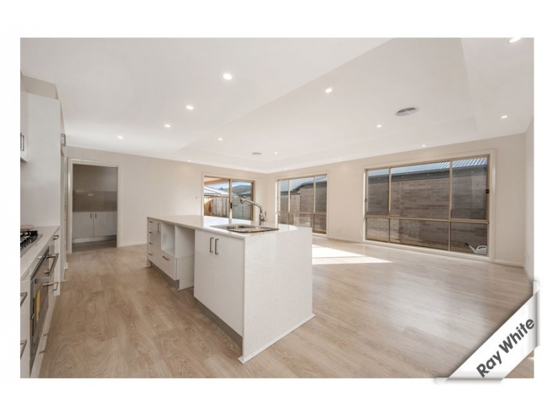 13 Munjuwa Street, Ngunnawal ACT 2913