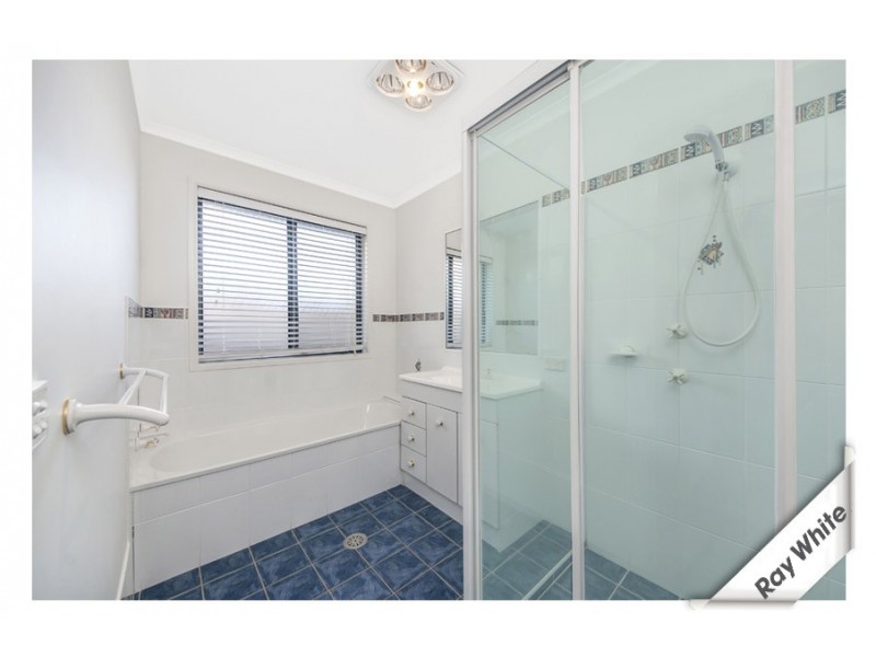 4 Polwarth Circuit, Dunlop ACT 2615