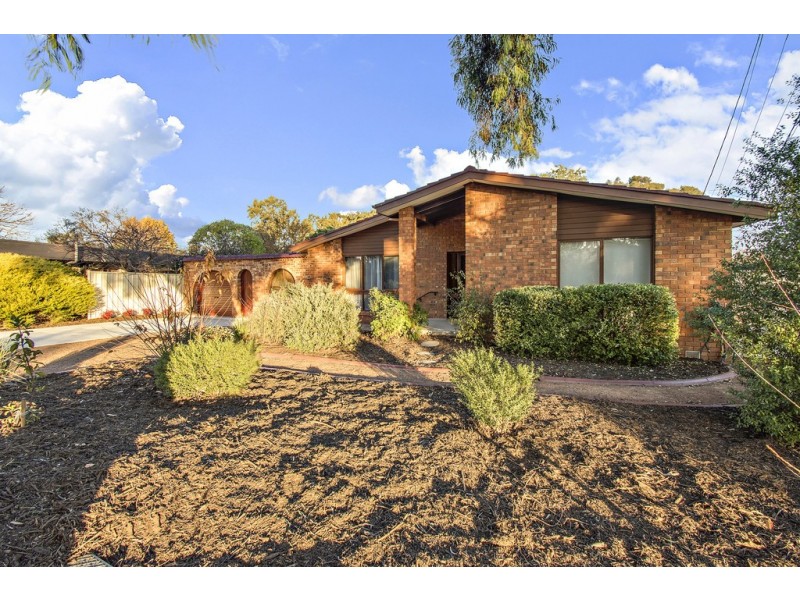 28 Greenough Circuit, Kaleen ACT 2617