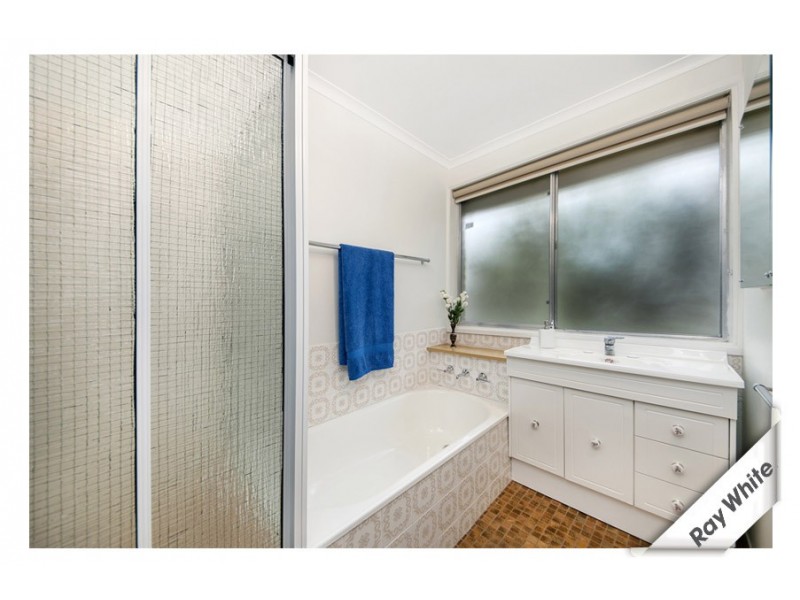 9 Macdonald Place, Spence ACT 2615