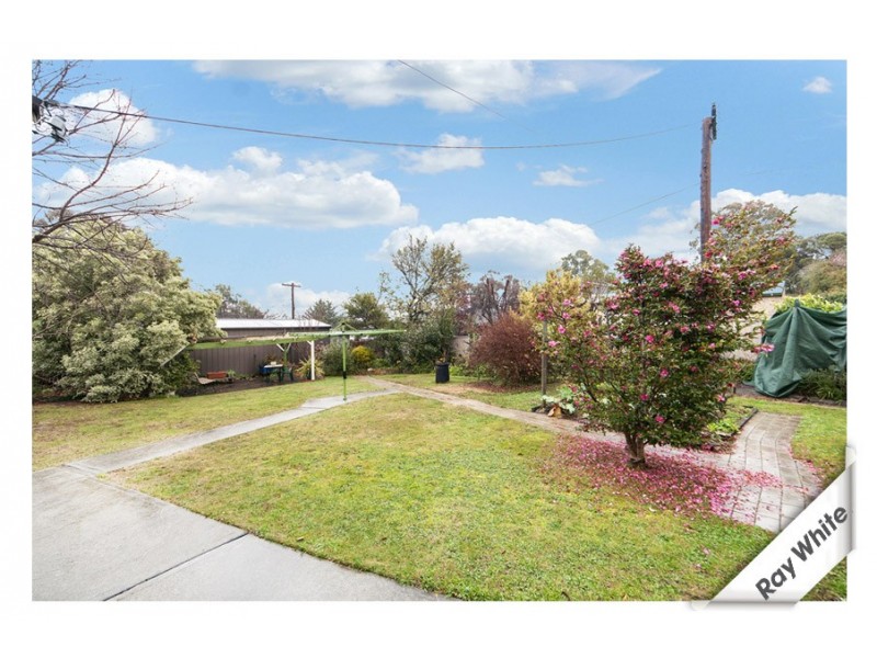 9 Macdonald Place, Spence ACT 2615