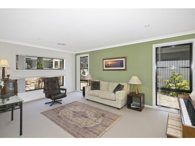 36 Winchester Street, Casey ACT 2913