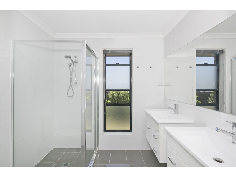 36 Winchester Street, Casey ACT 2913