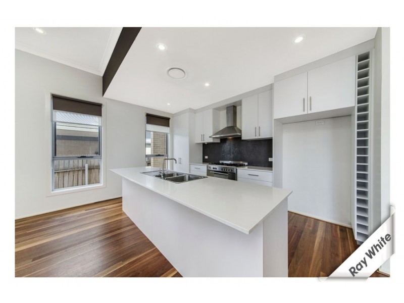 48 Loma Ruddock Street, Forde ACT 2914