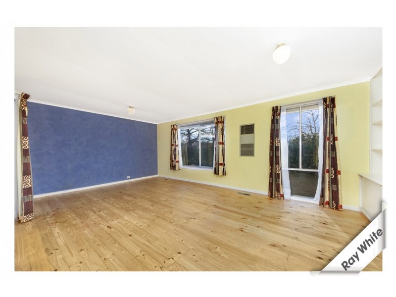 9 Lumeah Street, Narrabundah ACT 2604