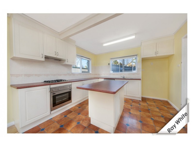 9 Lumeah Street, Narrabundah ACT 2604