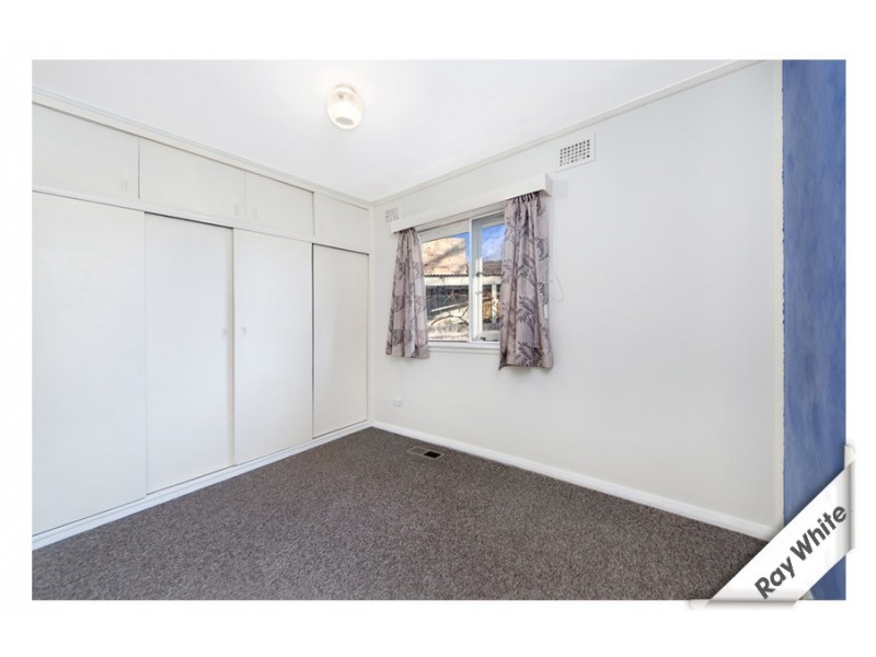 9 Lumeah Street, Narrabundah ACT 2604