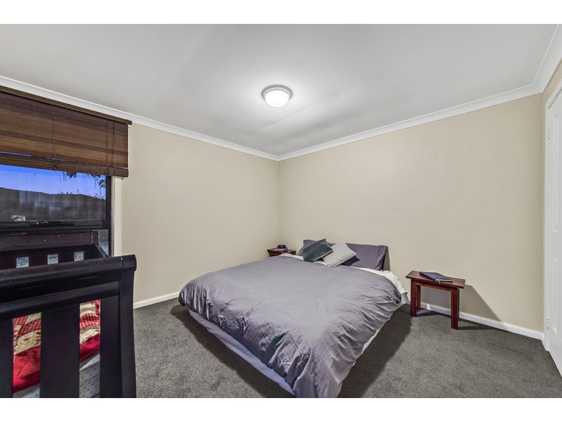 7 Aaron Place, Macgregor ACT 2615