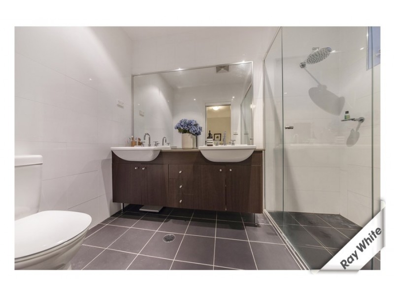142/395 Antill Street, Watson ACT 2602