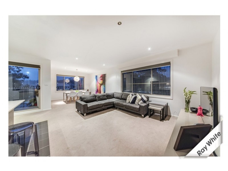 142/395 Antill Street, Watson ACT 2602