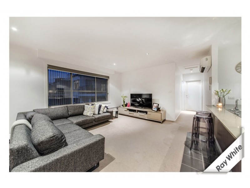 142/395 Antill Street, Watson ACT 2602