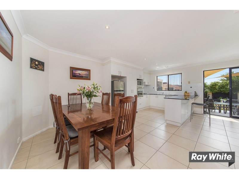 72 Hanrahan Crescent, Dunlop ACT 2615