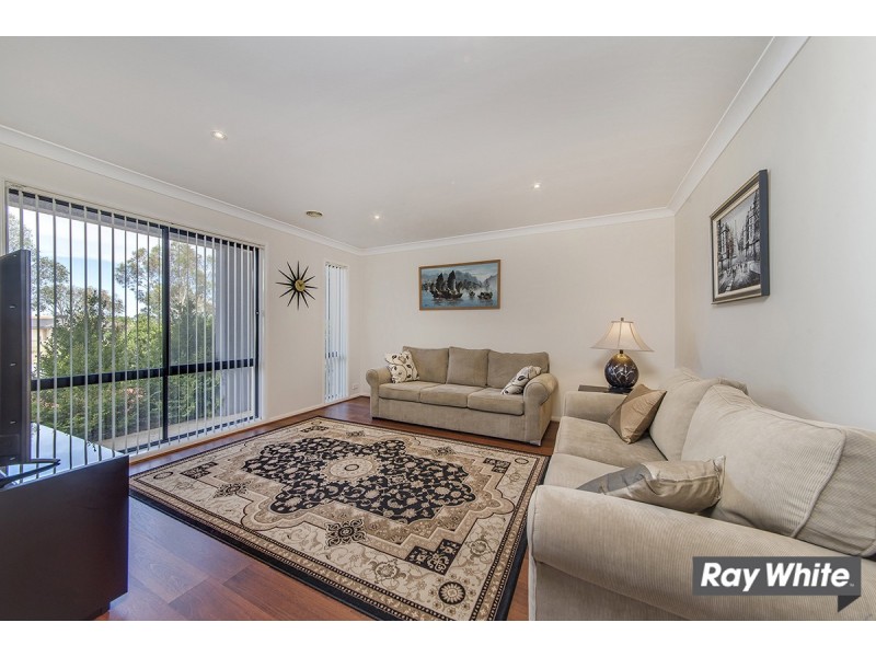 72 Hanrahan Crescent, Dunlop ACT 2615