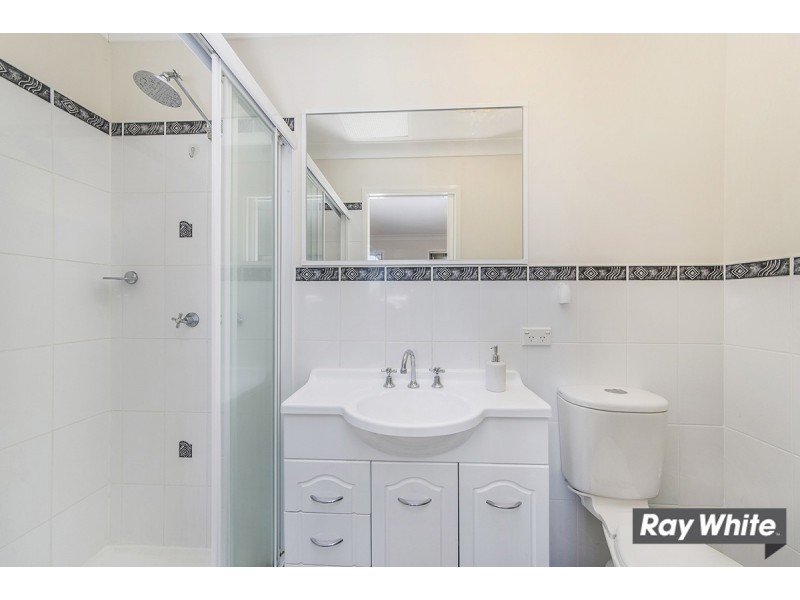 72 Hanrahan Crescent, Dunlop ACT 2615