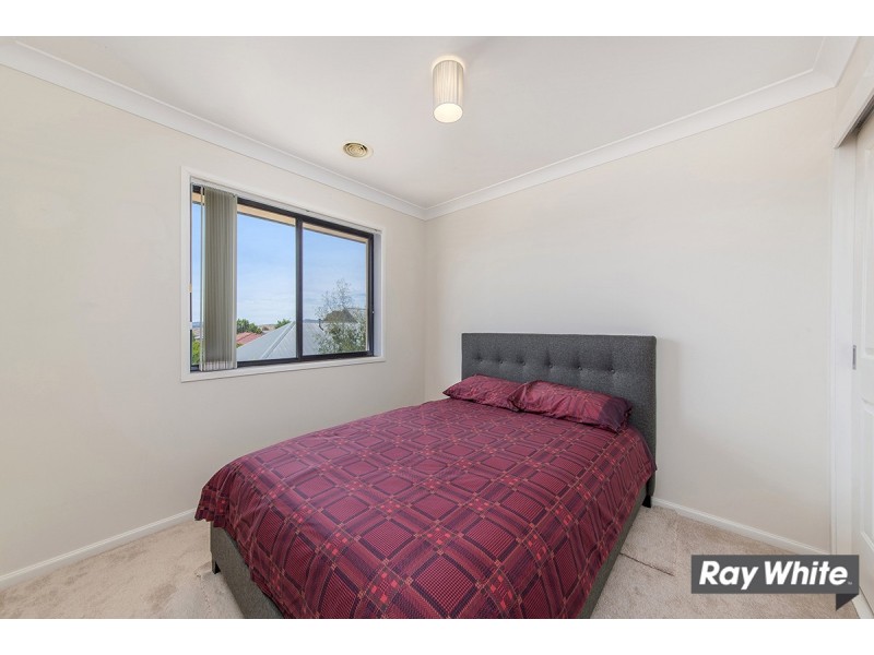 72 Hanrahan Crescent, Dunlop ACT 2615
