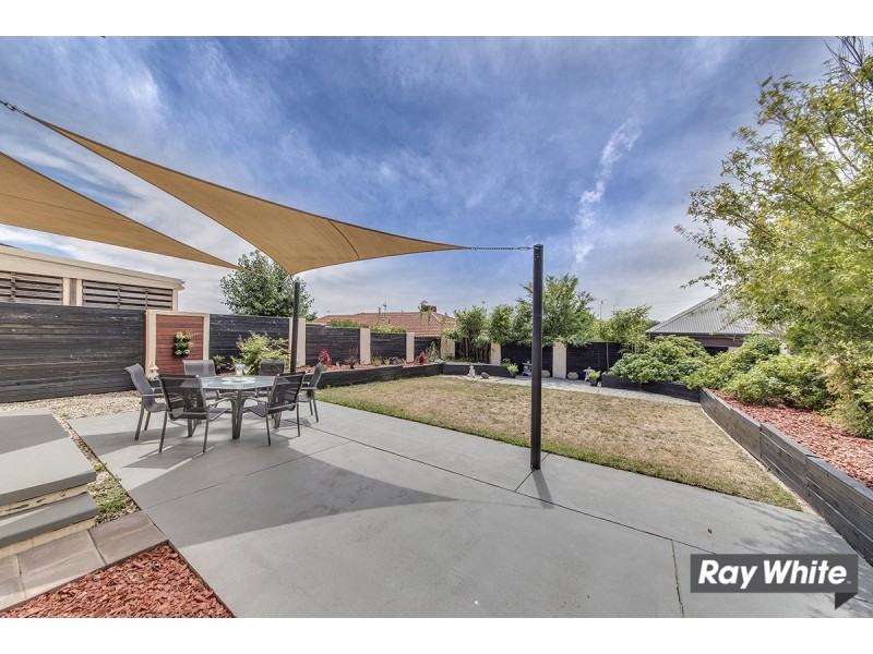 72 Hanrahan Crescent, Dunlop ACT 2615