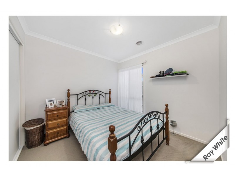 24 Constance Stone, Macgregor ACT 2615