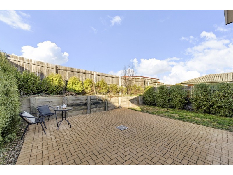 19 Isbister Street, Macgregor ACT 2615