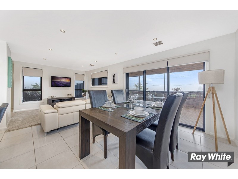 70 Refshauge Crescent, Macgregor ACT 2615