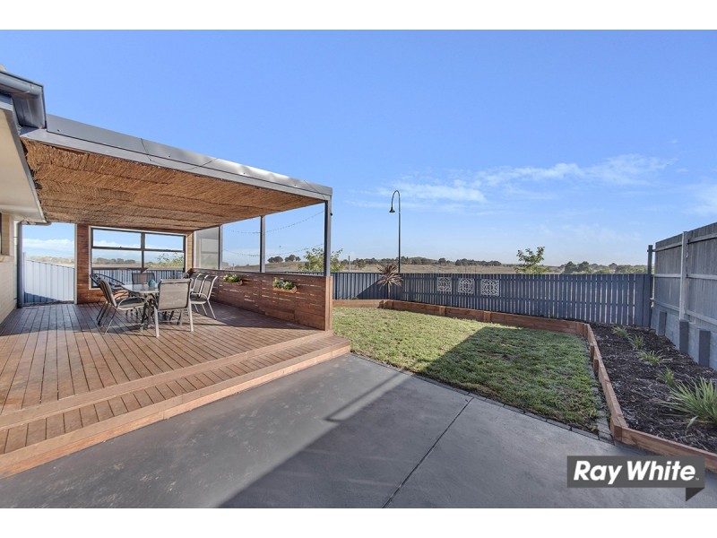 70 Refshauge Crescent, Macgregor ACT 2615