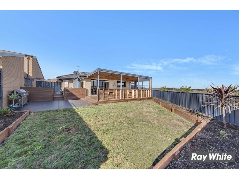 70 Refshauge Crescent, Macgregor ACT 2615