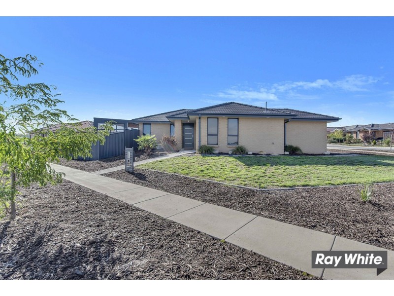 70 Refshauge Crescent, Macgregor ACT 2615