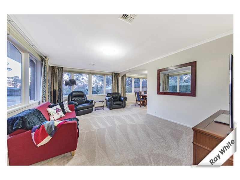 77 Springvale Drive, Weetangera ACT 2614