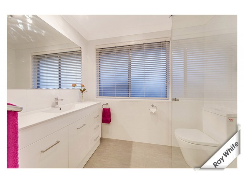 77 Springvale Drive, Weetangera ACT 2614