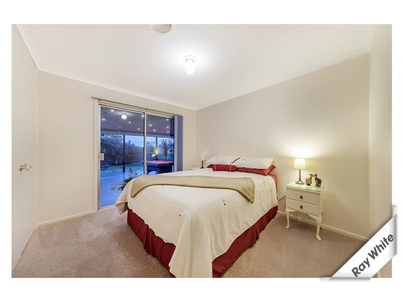 77 Springvale Drive, Weetangera ACT 2614