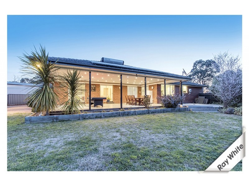 77 Springvale Drive, Weetangera ACT 2614