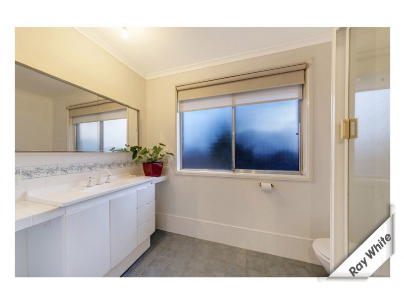 14 Denny Street, Latham ACT 2615